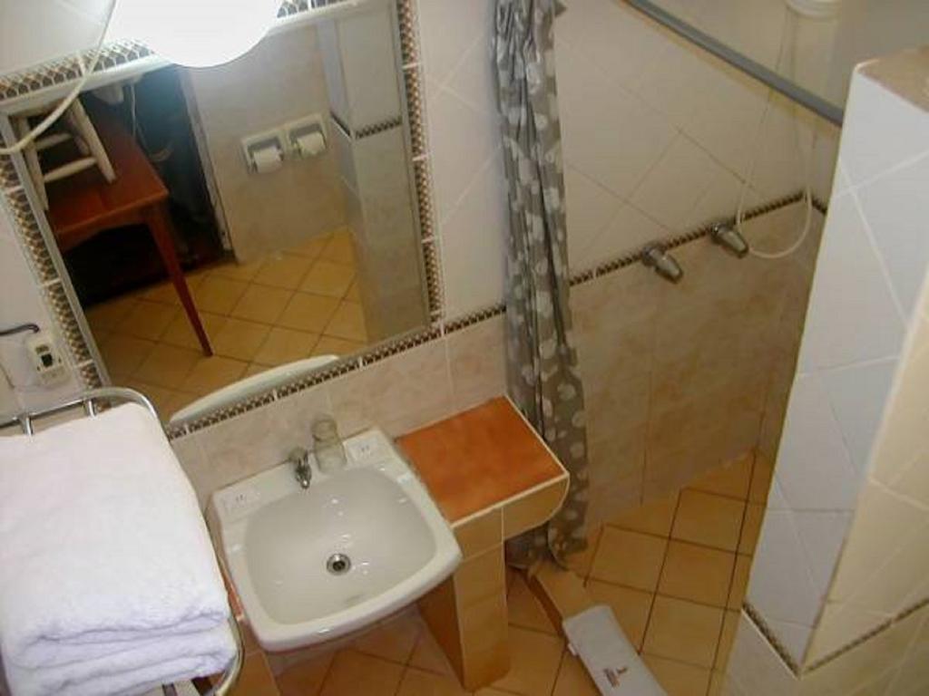 Hotel Don Carlos Puerto Maldonado Cameră foto